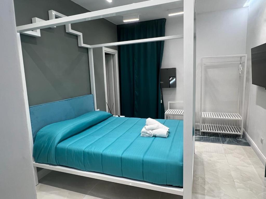 Le Camere Di Giusy Nazionale 24 Naples Exterior photo